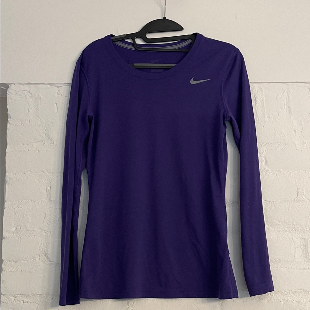 Nike Women's Long Sleeve Dri-Fit Top Purple Small